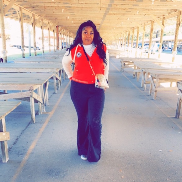 Meet your Posher, India - Picture 16 of 17